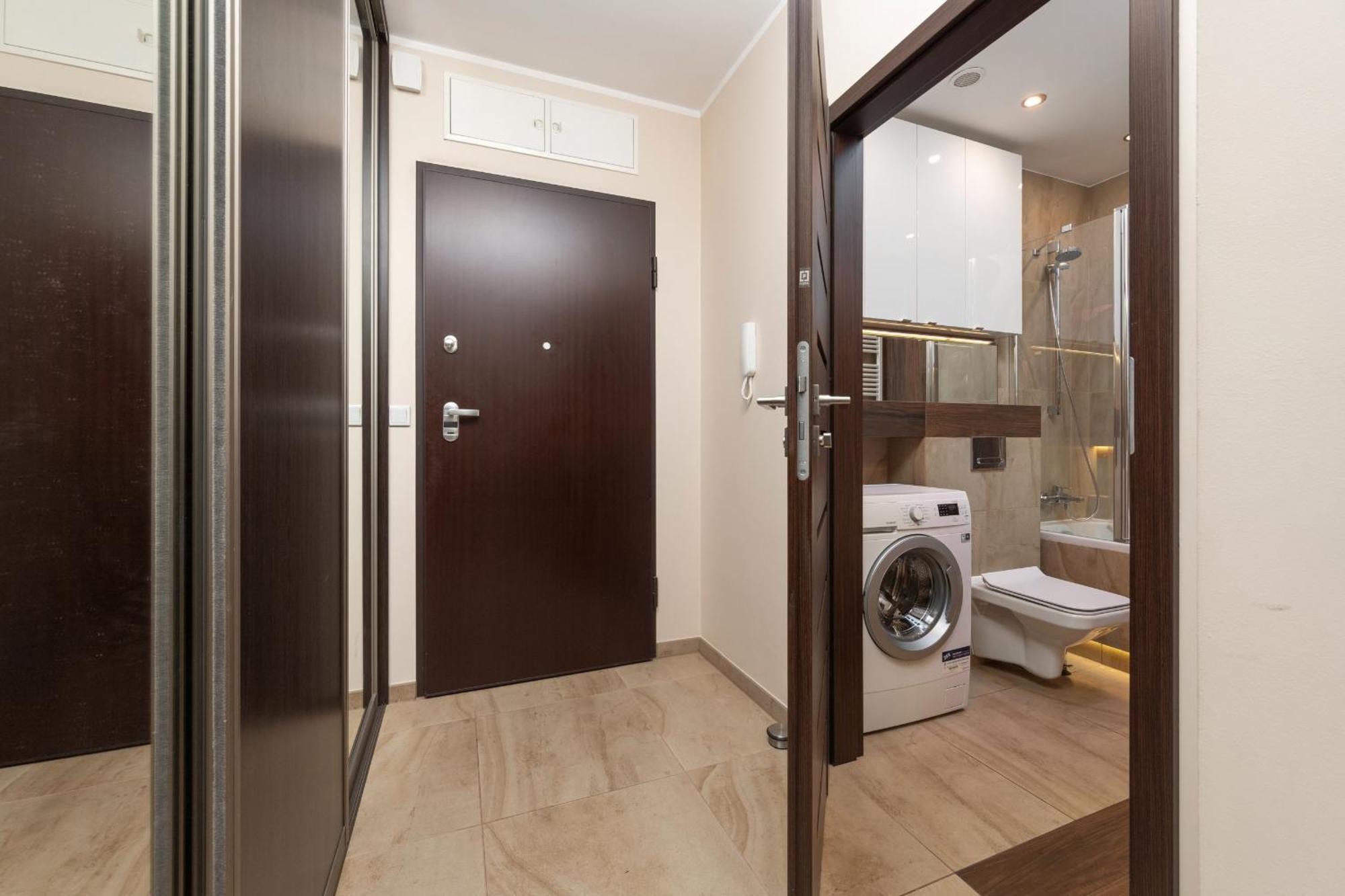 Comfortable Apartment Krakowska Wroclaw With Free Parking By Noclegi Renters מראה חיצוני תמונה