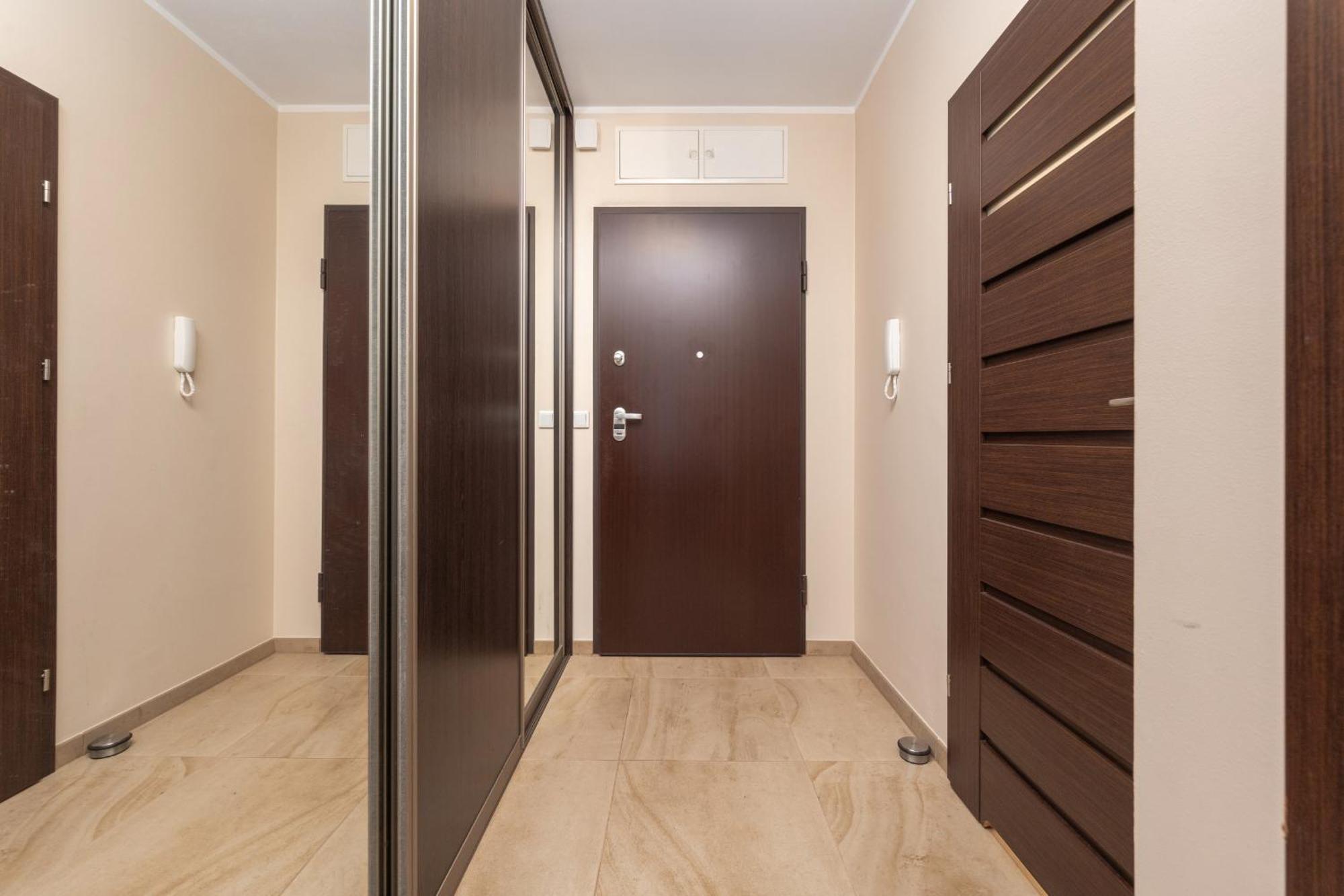 Comfortable Apartment Krakowska Wroclaw With Free Parking By Noclegi Renters מראה חיצוני תמונה